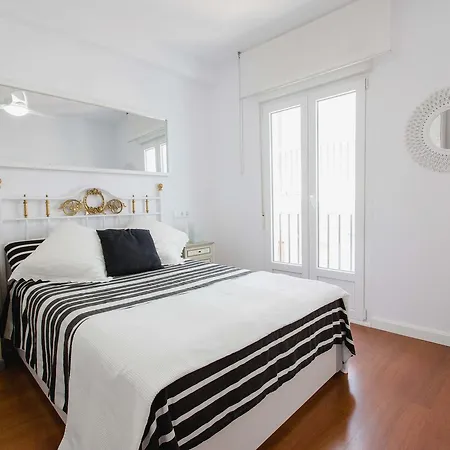 Apartamento A Un Pasito Del Mercado Cádiz Exterior foto